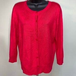 🔥 Dark pink cardigan